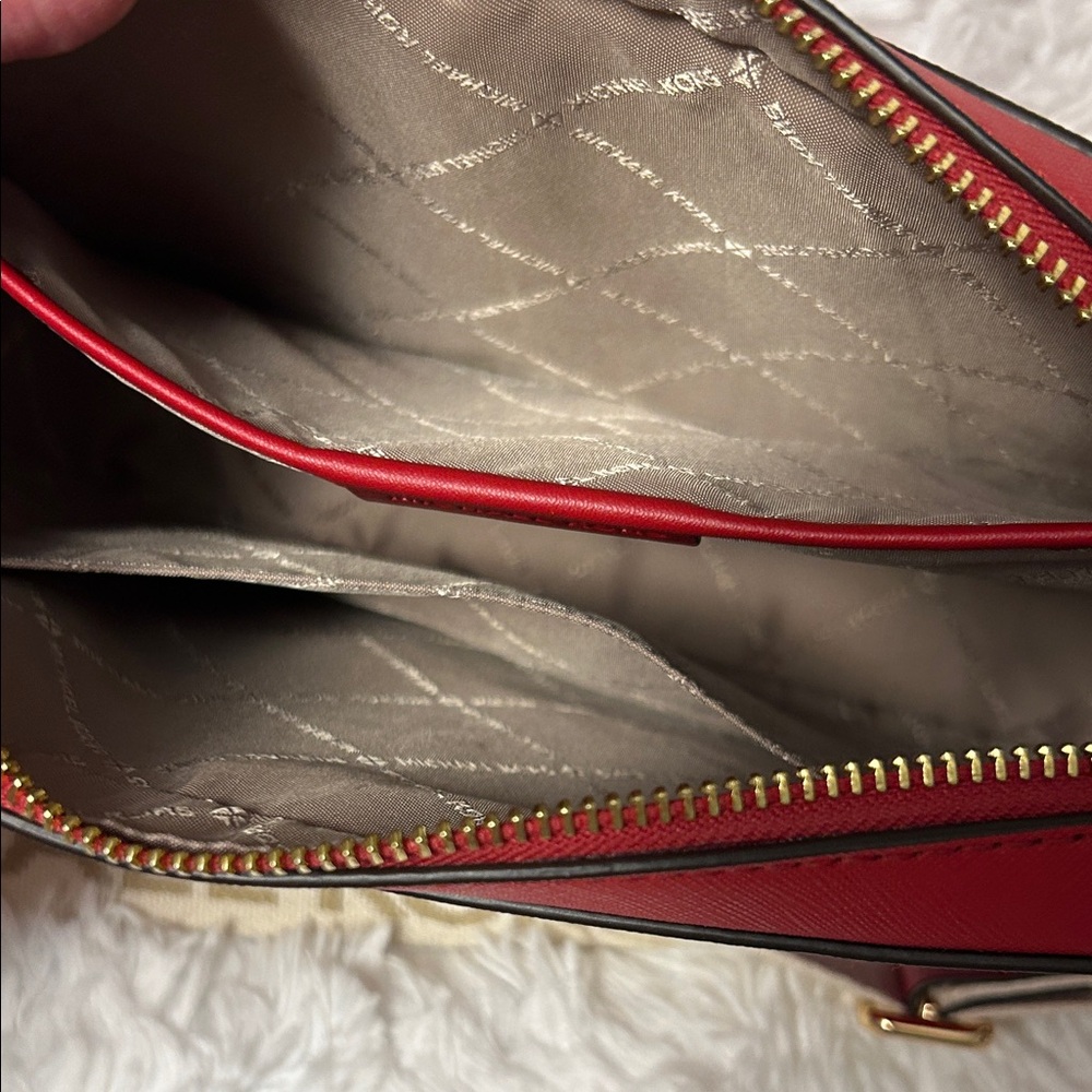 Michael Kors Bold Red Crossbody Bag - Picture 3 of 7